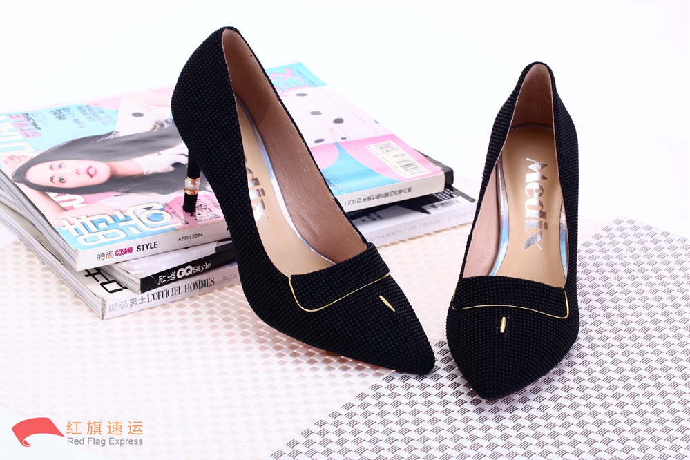 16393796232043.jpg 摄图网_500766859_高跟鞋(企业商用)_副本.jpg